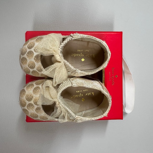 Kate Spade // Gold Infant Shoes, Size 3-6M - Picture 4 of 10